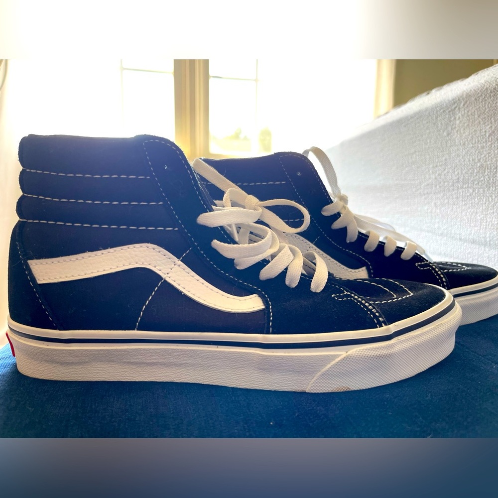 Vans High Top Black Sneaker